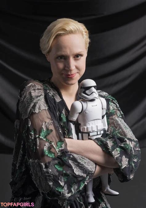 gwendoline christie nude|Gwendoline Christie Nude (15 Photos)